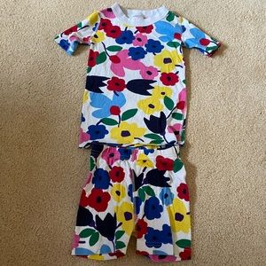 Hanna Andersson Floral Pajama Set 110 (5)